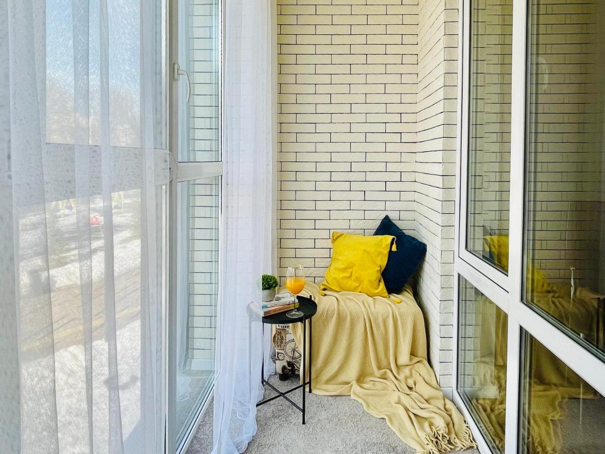 Уютная Стильная Квартира Возле Центрального Парка Горького! Apartment Almaty Bagian luar foto