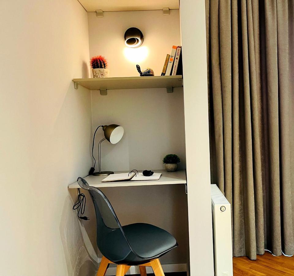 Уютная Стильная Квартира Возле Центрального Парка Горького! Apartment Almaty Bagian luar foto